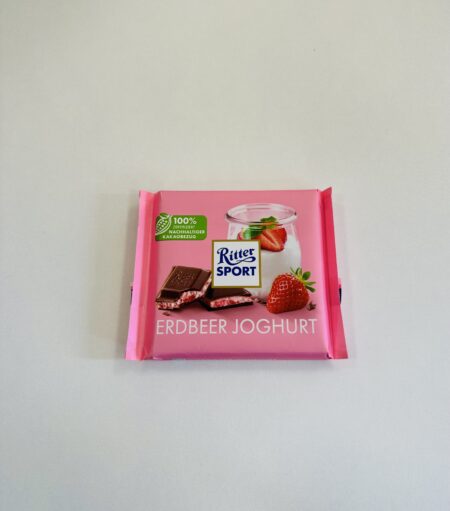 리터 스포트 딸기 요거트 Ritter sport 100g