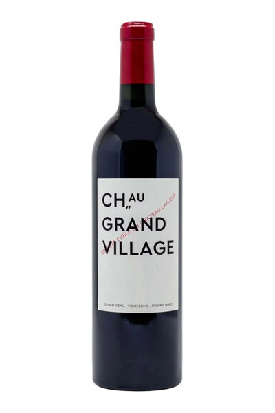 Château Grand Village rouge 2022