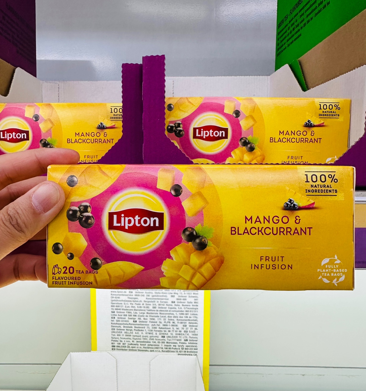 Lipton Mango & Blackcurrant Iced Tea